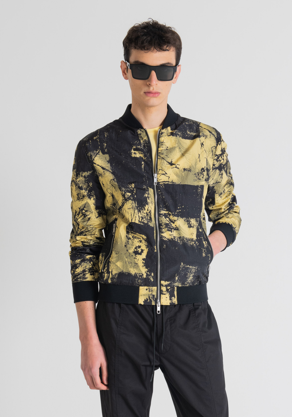 BOMBER JACKET WITH ALL-OVER TROPICAL PRINT - Antony Morato Online Shop