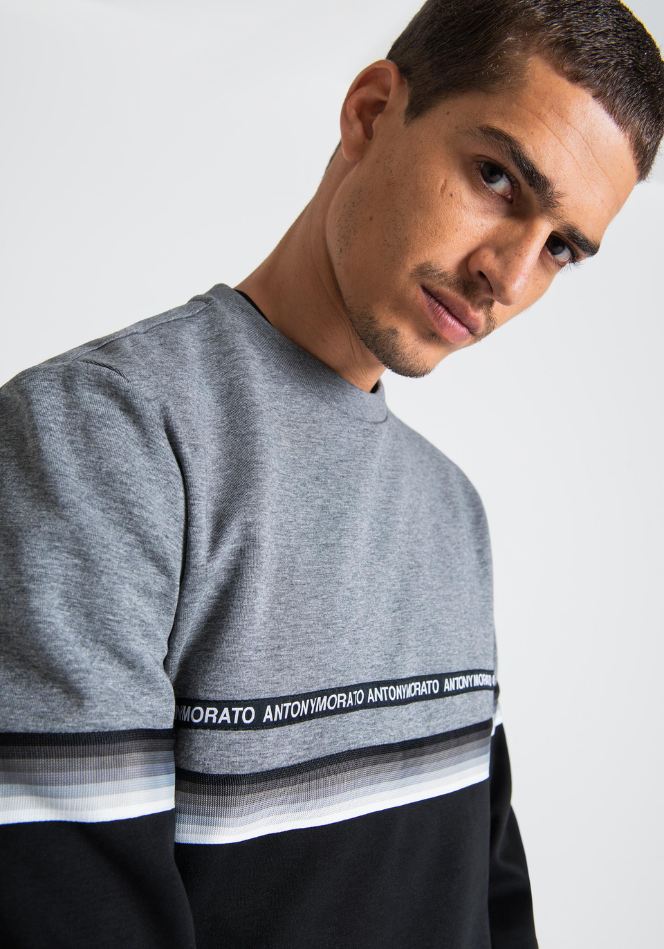 REGULAR FIT SWEATSHIRT IN TWO-TONE COTTON WITH FADED RIBBON - Antony Morato Online Shop