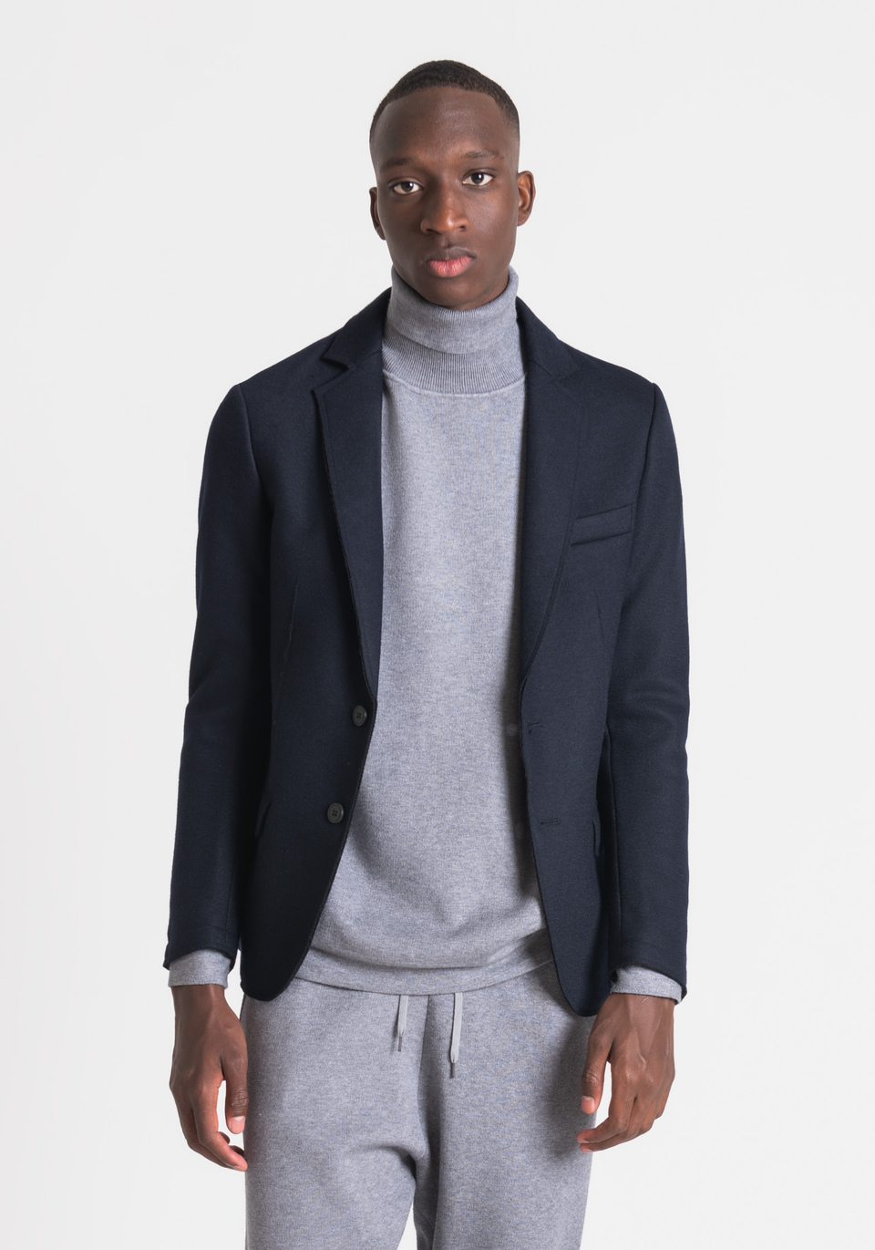 SUPER-SLIM-FIT “TRACY” JACKET IN A WOOL BLEND WITH RAW-CUT DETAILING - Antony Morato Online Shop