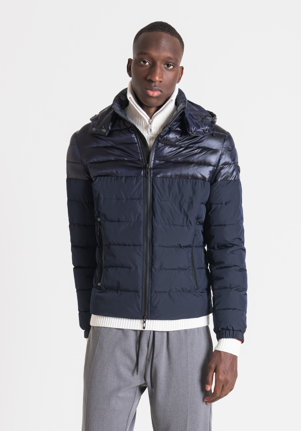 SLIM FIT BOMBER JACKET IN RAINPROOF TECHNICAL FABRIC | Antony Morato