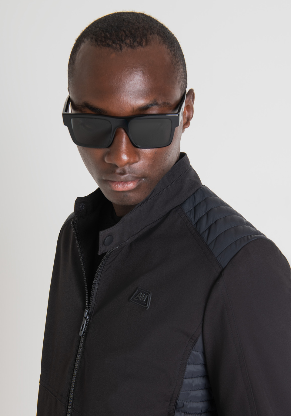 SLIM-FIT JACKET IN TECHNICAL FABRIC WITH CONTRASTING DETAILS - Antony Morato Online Shop
