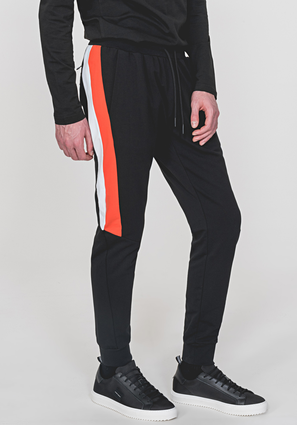 COTTON JOGGERS WITH CONTRASTING BANDS ON THE SIDES - Antony Morato Online Shop