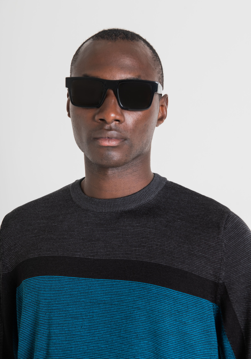 REGULAR-FIT SWEATER IN WOOL BLEND WITH STRIPED PATTERN - Antony Morato Online Shop