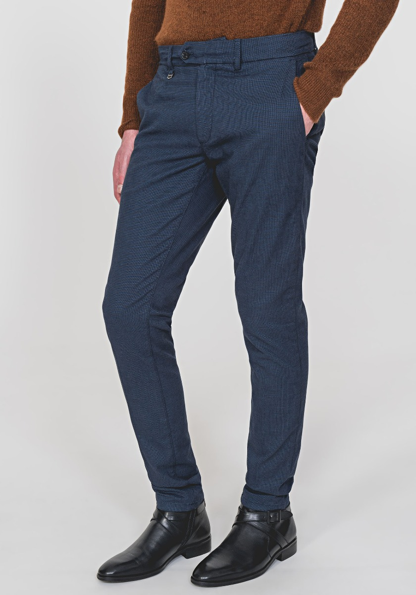 “BRYAN” SKINNY-FIT TROUSERS MADE OF MICRO-WOVEN YARN-DIED 100% COTTON BLEND - Antony Morato Online Shop