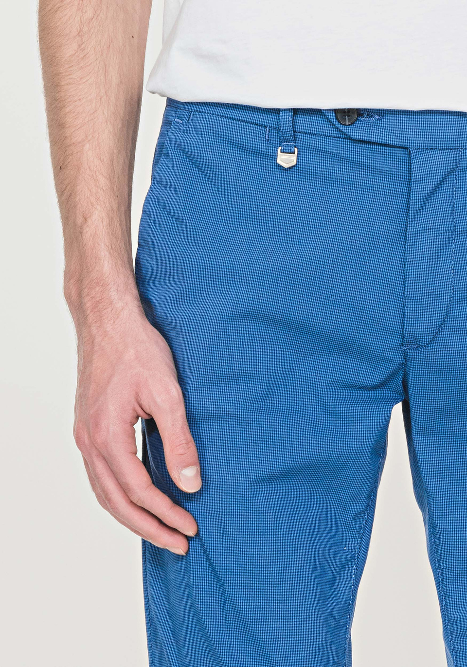 “BRYAN” SKINNY-FIT TROUSERS WITH A MICRO-CHECK PATTERN - Antony Morato Online Shop