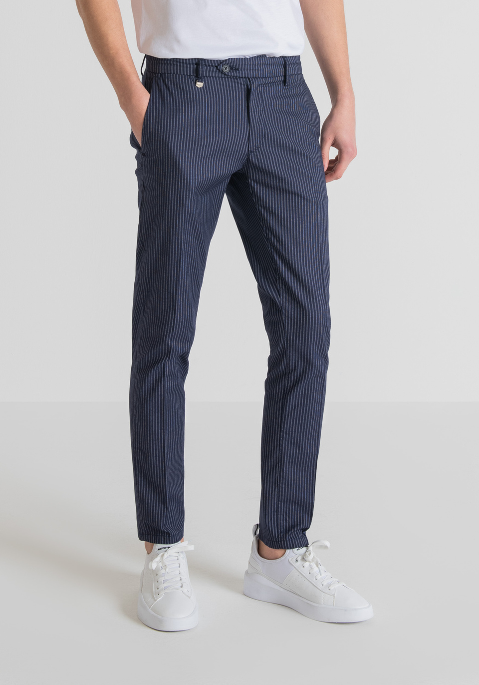 BRYAN” STRIPED SKINNY FIT TROUSERS 