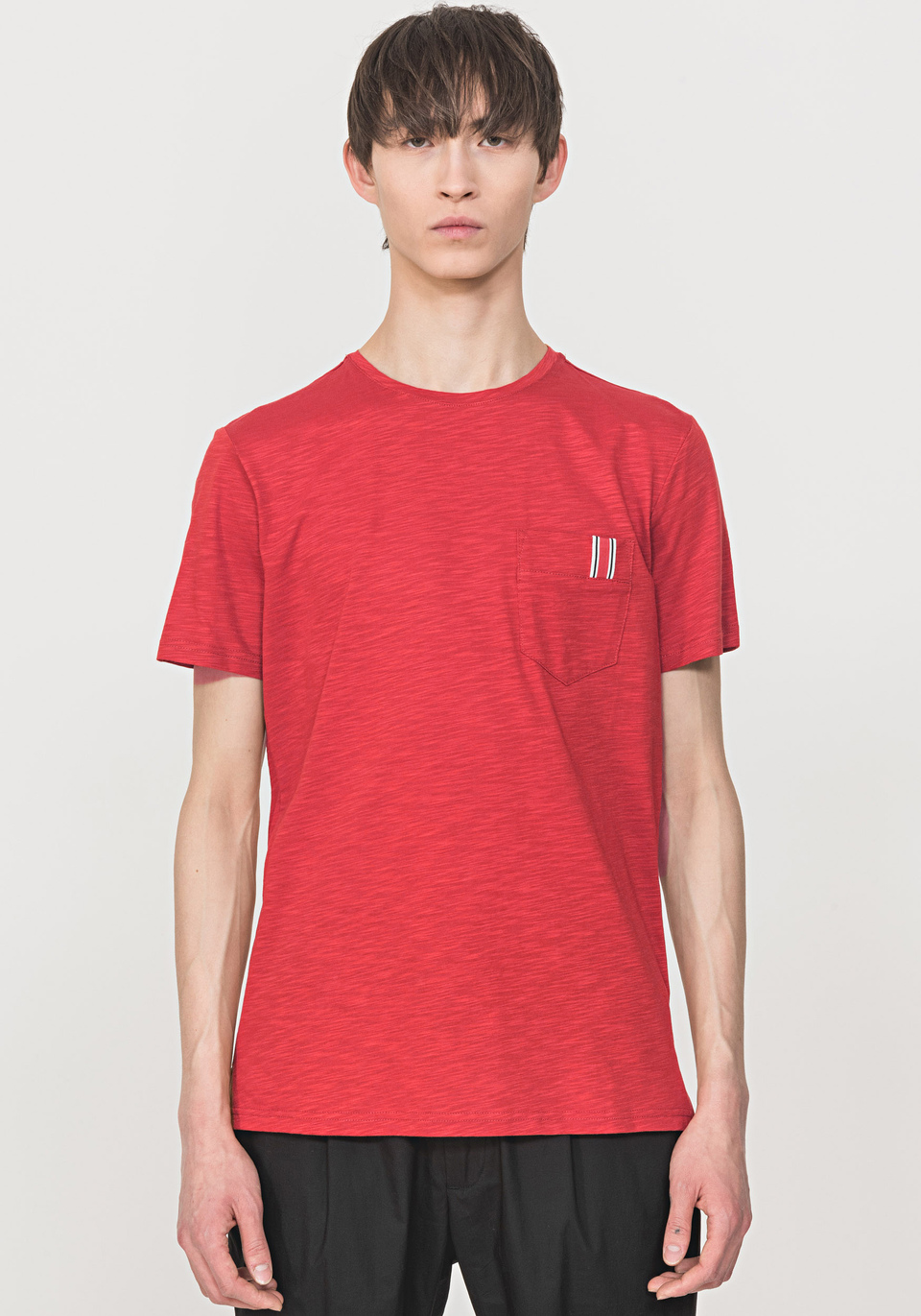 T-SHIRT IN 100% SLUB COTTON WITH BAND DETAIL ON POCKET - Antony Morato Online Shop