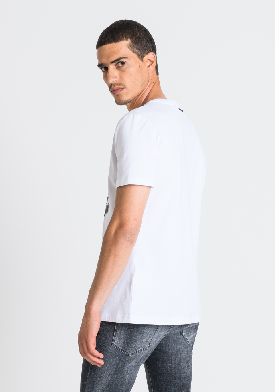 SLIM FIT T-SHIRT IN 100% COTTON WITH TIGER PRINT - Antony Morato Online Shop