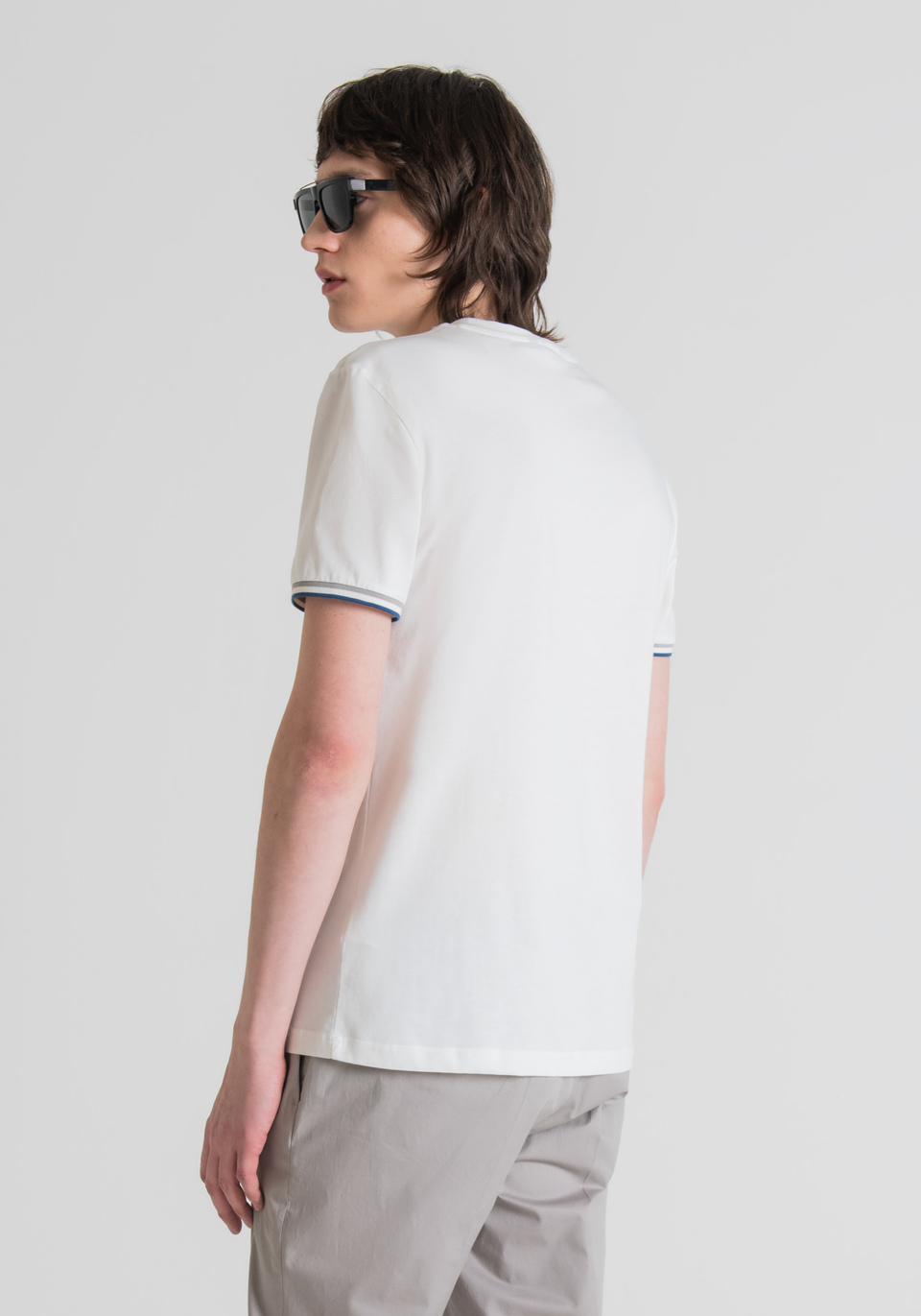 SLIM FIT T-SHIRT IN COTTON WITH RUBBERISED LOGO PRINT - Antony Morato Online Shop