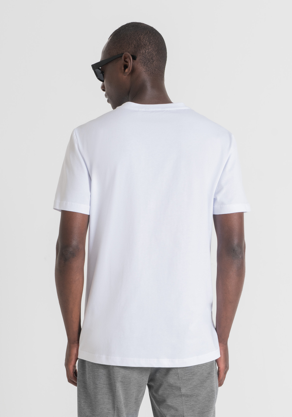 PURE COTTON SLIM FIT T-SHIRT WITH SMOKY EFFECT LOGO - Antony Morato Online Shop