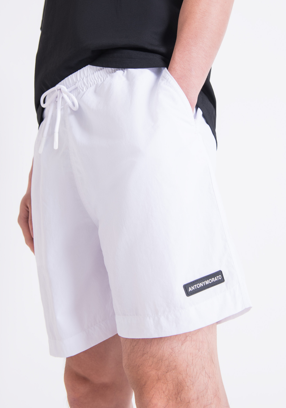REGULAR FIT SWIMSUIT WITH DRAWSTRING AND LOGO PLAQUE - Antony Morato Online Shop