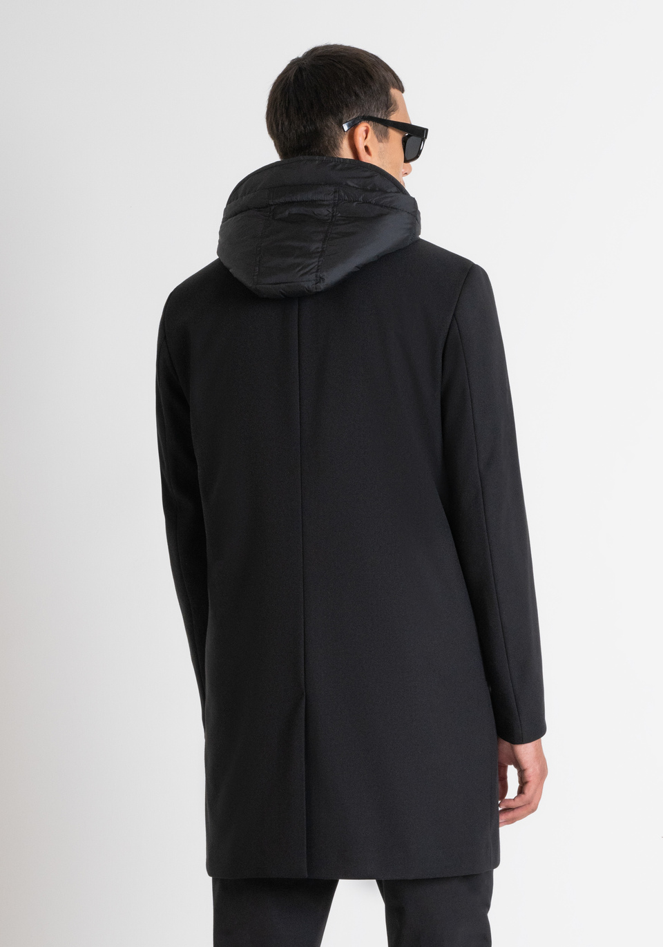 MANTEAU REGULAR FIT NOIR AVEC GILET INTERIEUR A CAPUCHE Antony Morato