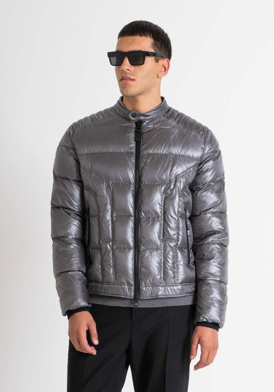 REGULAR FIT DOWN JACKET IN GLOSSY SHIOZE NYLON WITH SYNTHETIC PADDING - Antony Morato Online Shop