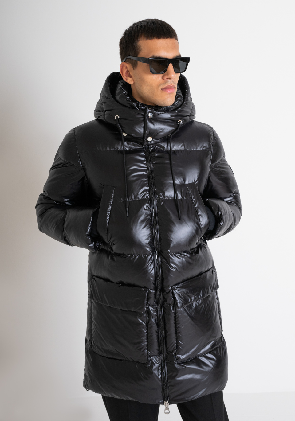DOUDOUNE LONGUE BRILLANTE RELAXED FIT AVEC REMBOURRAGE DUPONT SORONA Antony Morato