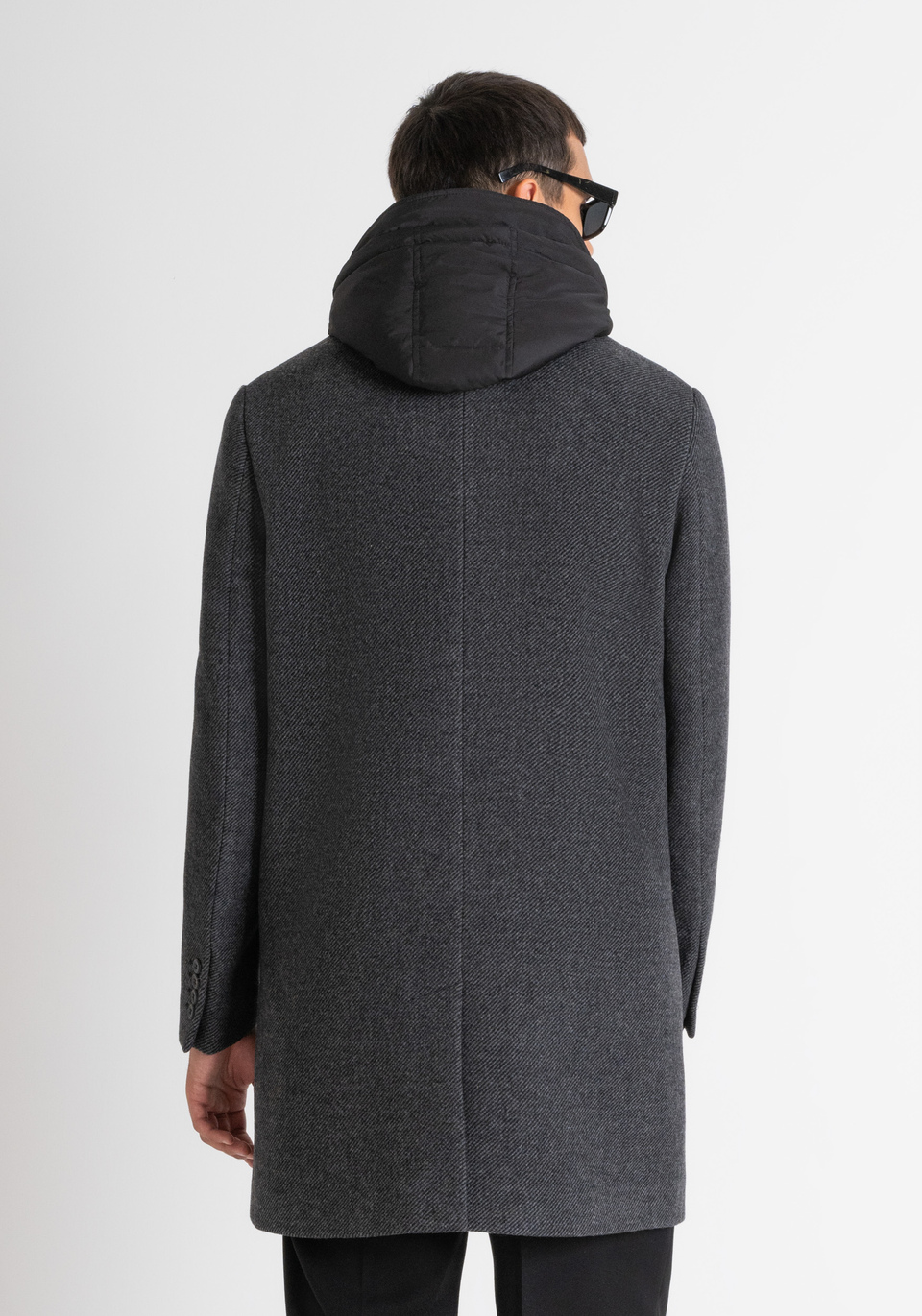 REGULAR FIT COAT IN WOOL BLEND WITH SYNTHETIC PADDING Antony Morato