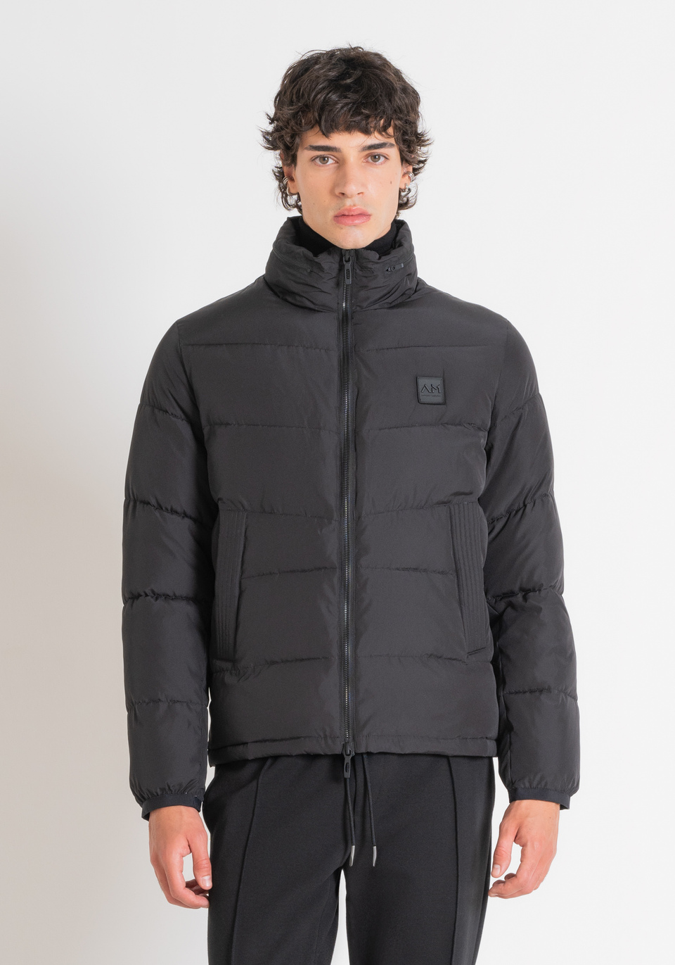 REGULAR FIT DOWN JACKET IN BLACK WITH DUPONT SORONA SYNTHETIC PADDING Antony Morato