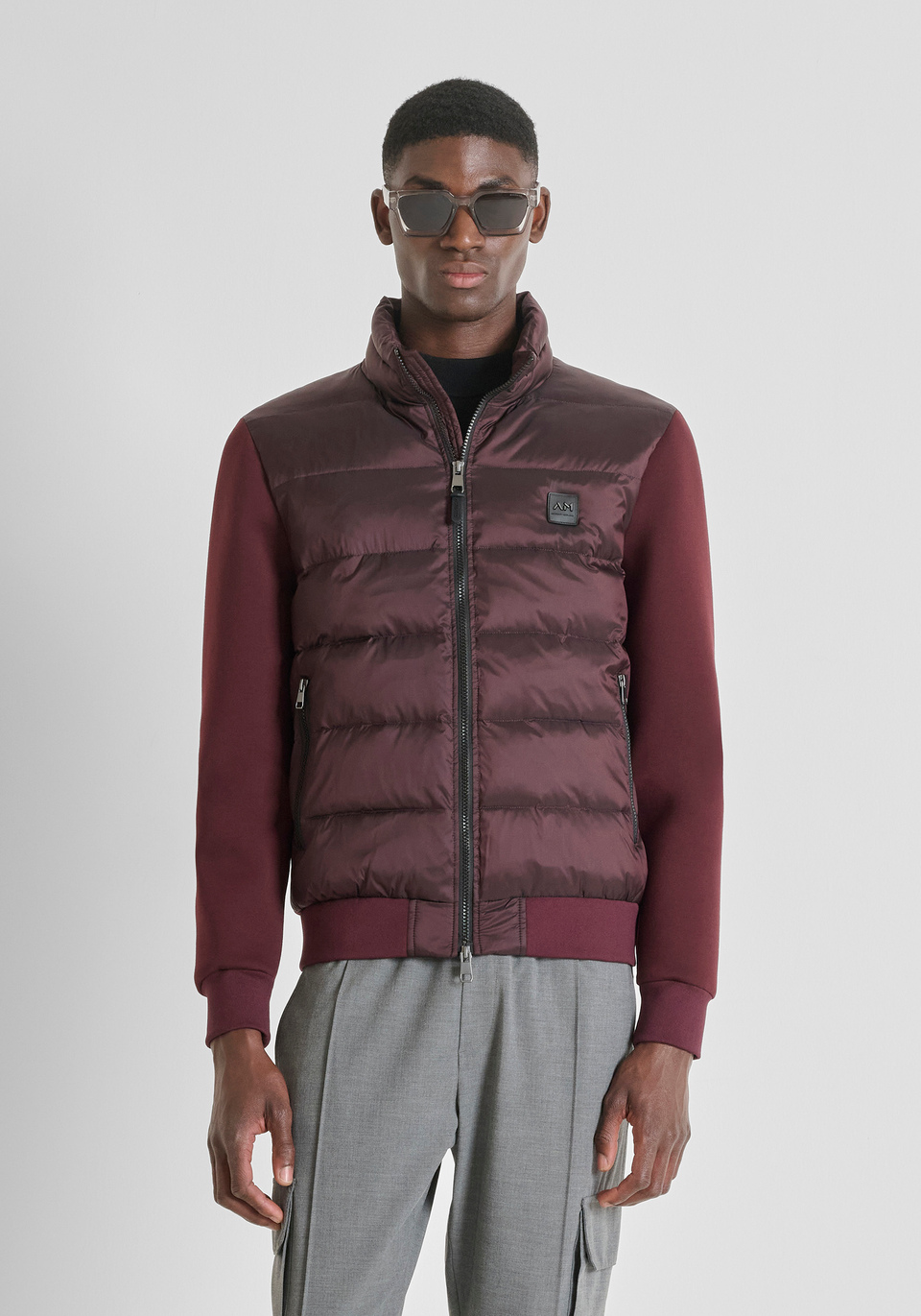 SLIM FIT DOWN JACKET IN SHINY FABRIC WITH SYNTHETIC PADDING - Antony Morato Online Shop SLIM FIT DOWN JACKET IN SHINY FABRIC WITH SYNTHETIC PADDING - Antony Morato Online Shop