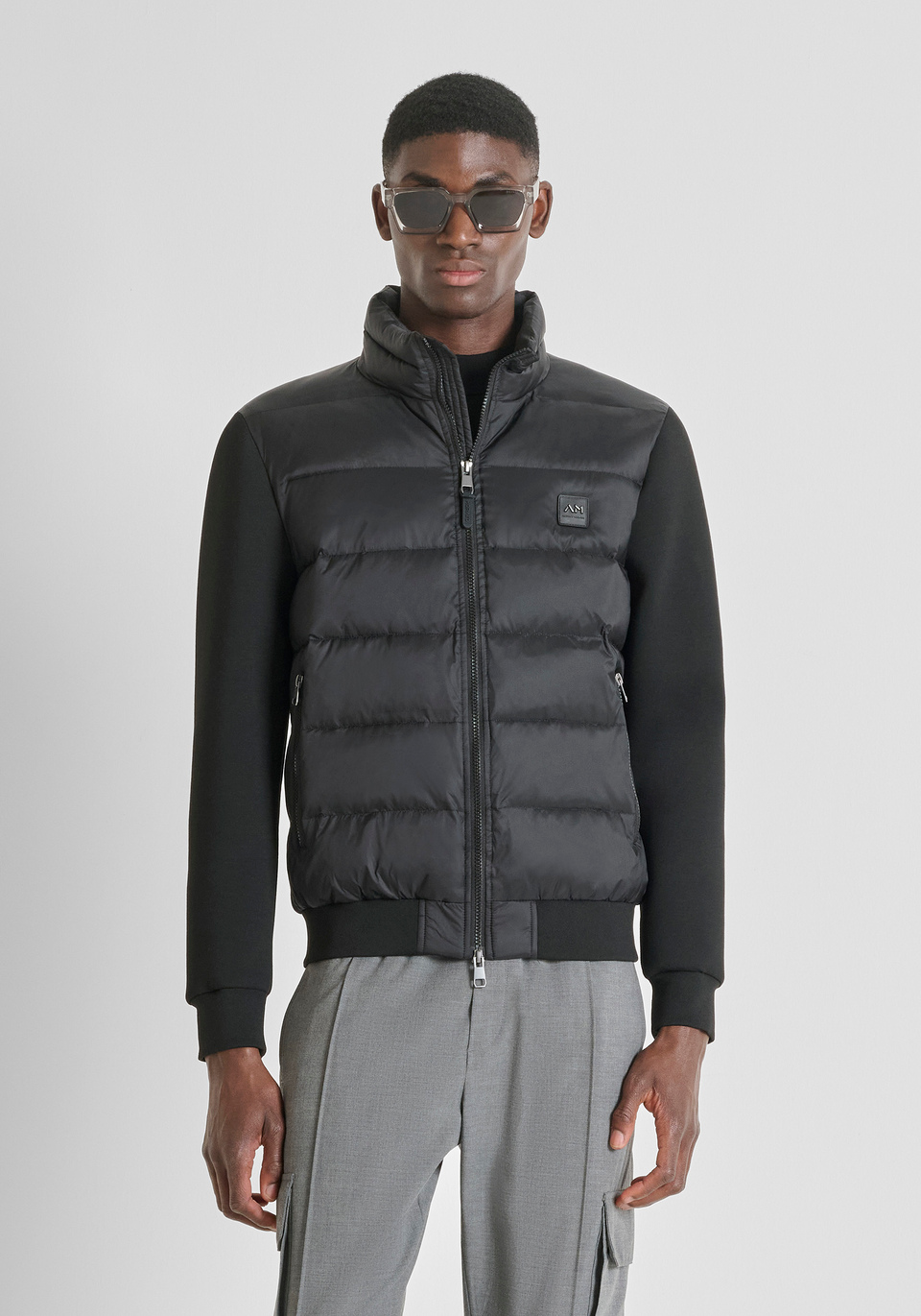 SLIM FIT DOWN JACKET IN SHINY FABRIC WITH SYNTHETIC PADDING - Antony Morato Online Shop SLIM FIT DOWN JACKET IN SHINY FABRIC WITH SYNTHETIC PADDING - Antony Morato Online Shop