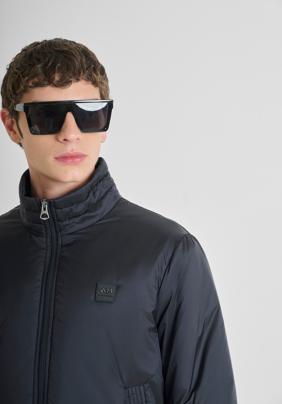 VESTE BOMBER REGULAR FIT EN NYLON BRILLANT AVEC ECO-REMBOURRAGE DUPONT SORONA - Antony Morato Online Shop