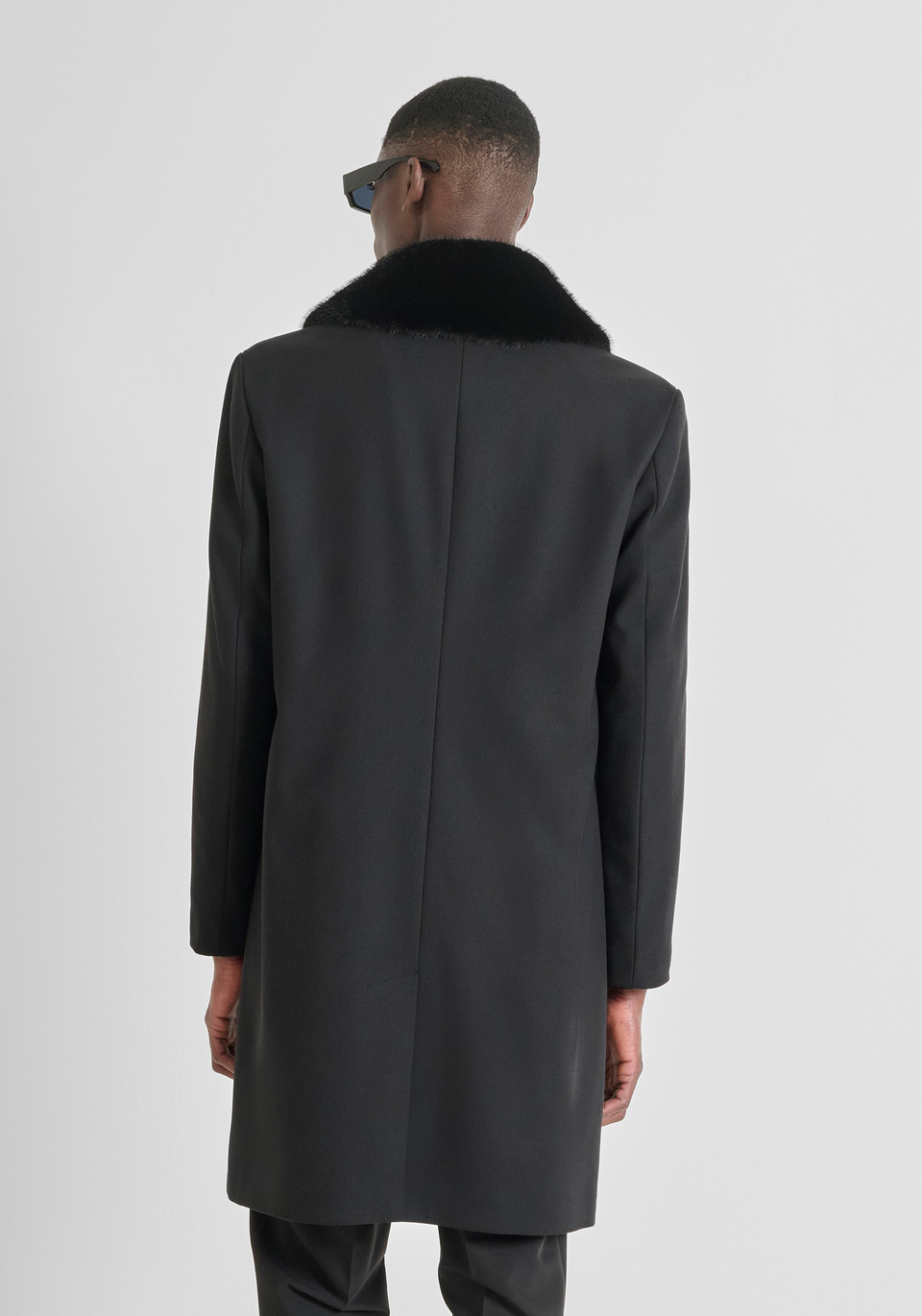 REGULAR FIT MANTEL MIT KUNSTPELZKRAGEN - Antony Morato Online Shop