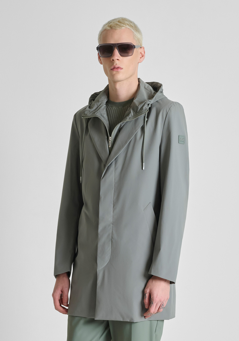 REGULAR-FIT WATERPROOF JACKET IN TECHNICAL FABRIC | Antony Morato