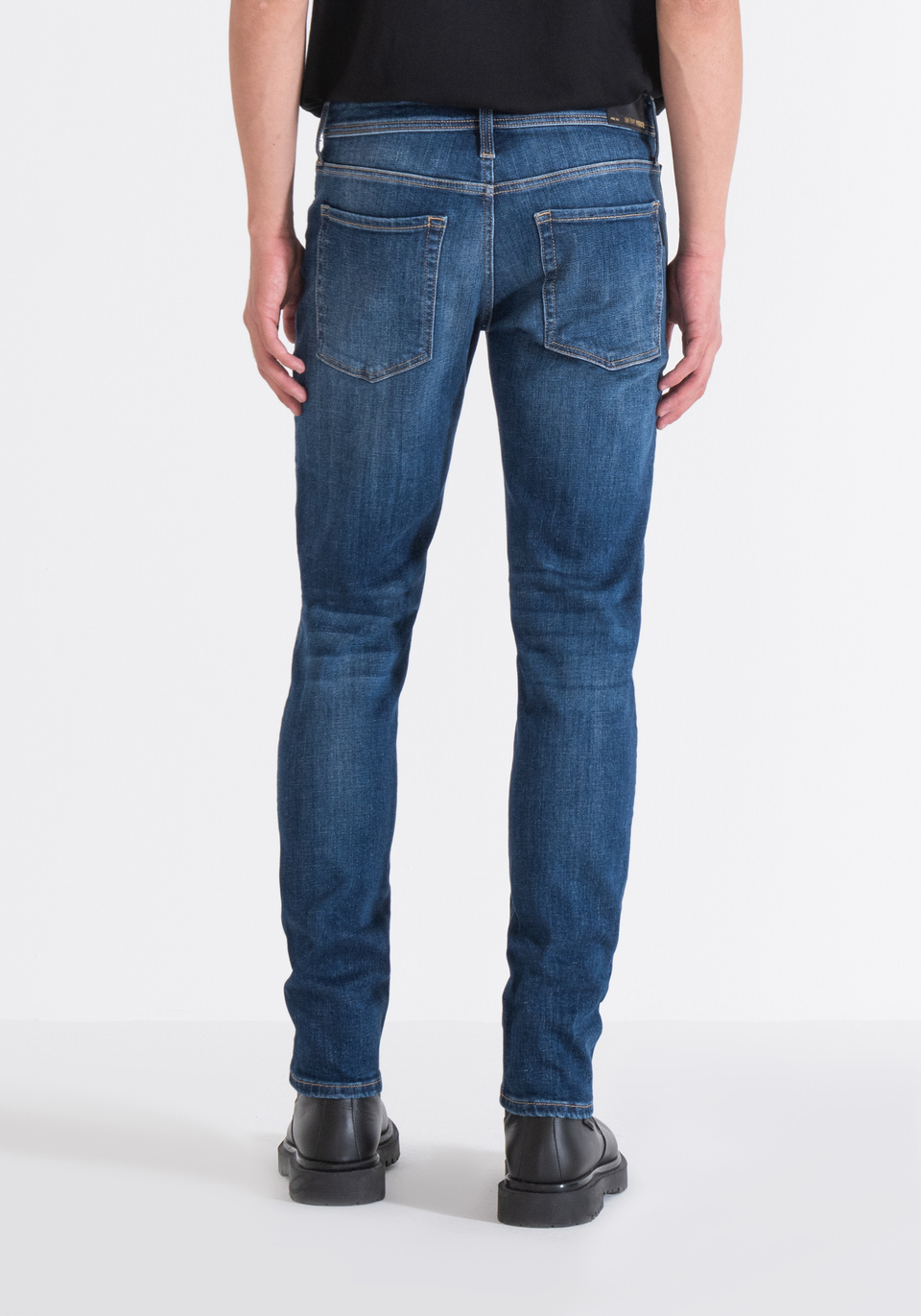 JEAN « OZZY » TAPERED FIT EN DENIM BLEU EFFET VINTAGE - Antony Morato Online Shop