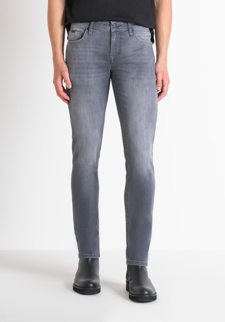 TAPERED FIT "OZZY" JEANS IN GREY ELASTIC DENIM - Antony Morato Online Shop