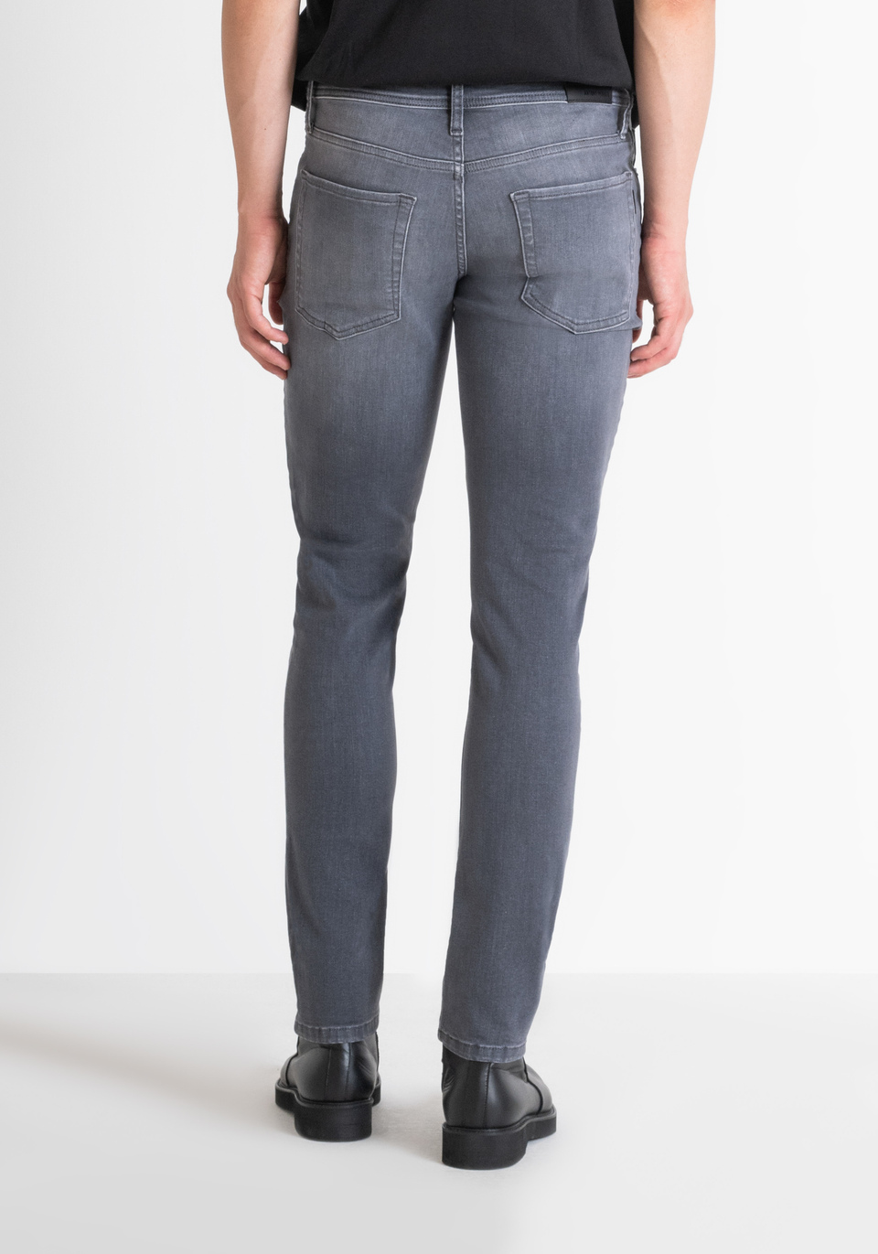 JEANS TAPERED FIT “OZZY” IN COTONE ELASTICIZZATO - Antony Morato Online Shop