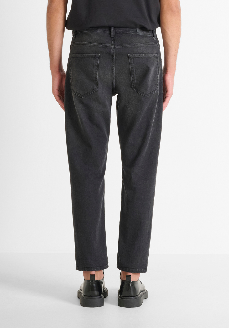 "ARGON" SLIM FIT ANKLE LENGTH JEANS IN BLACK DENIM - Antony Morato Online Shop