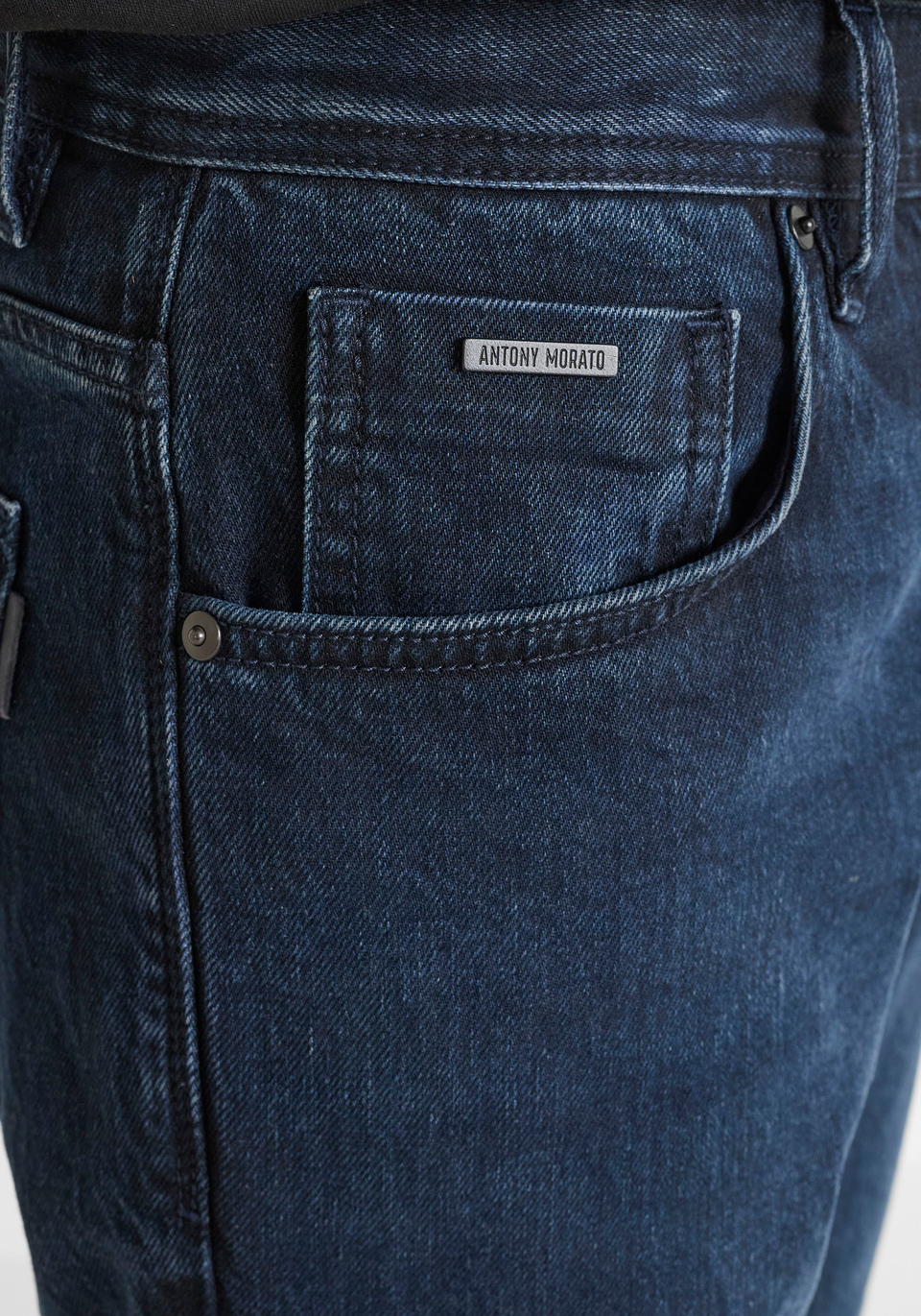 JEAN « CLEVE » COUPE SLIM STRAIGHT EN DENIM BLUE BLACK - Antony Morato Online Shop