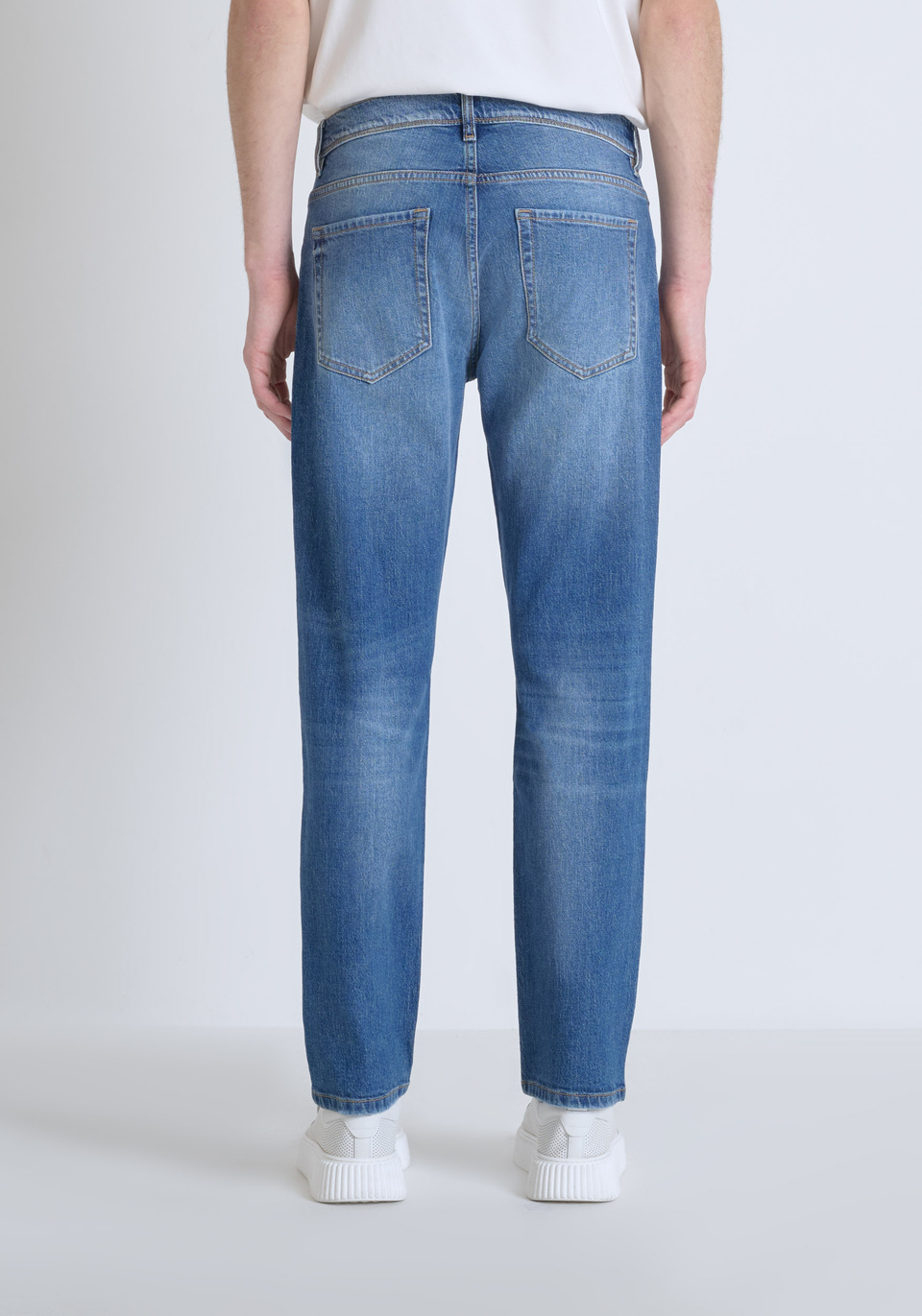 JEAN SLIM STRAIGHT FIT « CLEVE » EN DENIM BLEU DÉLAVÉ - Antony Morato Online Shop