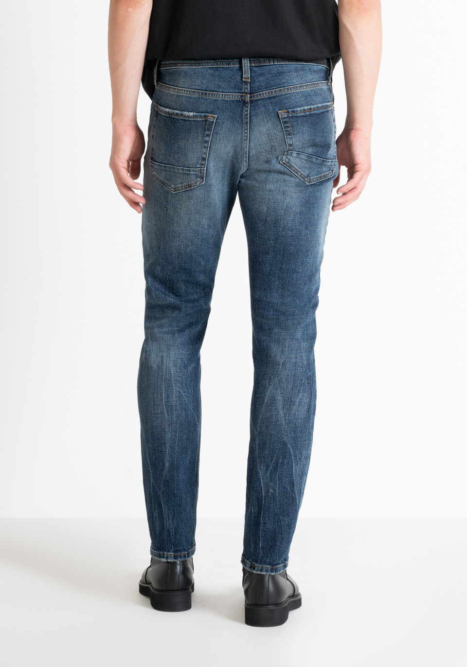 JEANS "KURT" COMFORT TAPERED FIT IN DENIM EFFETTO VINTAGE - Antony Morato Online Shop
