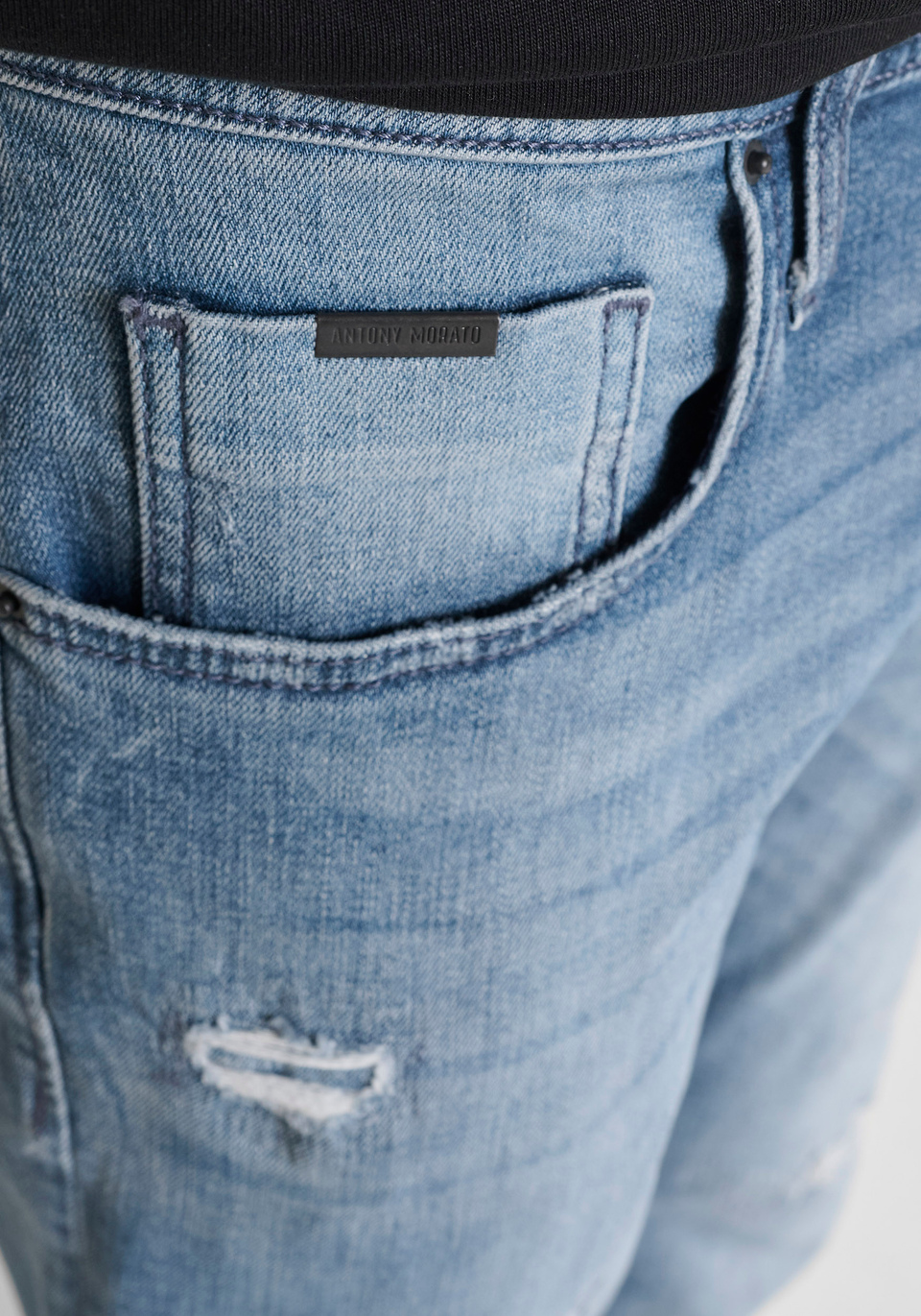 JEAN COUPE CONFORT TAPERED « KURT » EN DENIM BLEU MALAGA - Antony Morato Online Shop