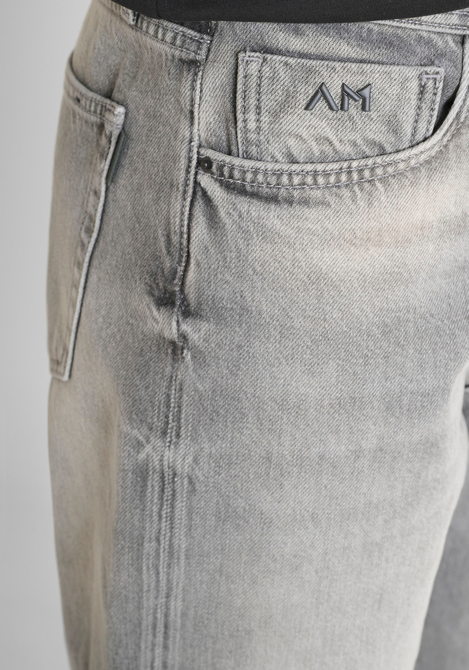 "BRAD" FLARED STRAIGHT FIT JEANS IN BLACK DENIM - Antony Morato Online Shop