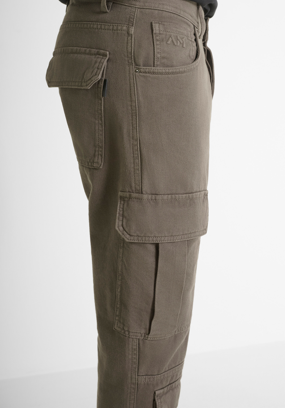 VAQUEROS REGULAR FIT «GARY» EN DENIM DE COLOR - Antony Morato Online Shop