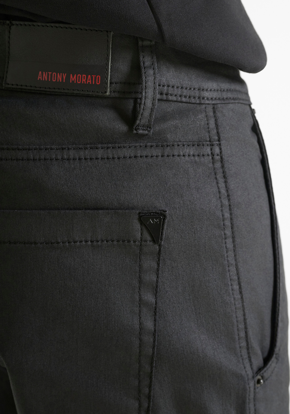 JEANS SLIM FIT « SIMON » EN DENIM NOIR AVEC GRANDES POCHES - Antony Morato Online Shop