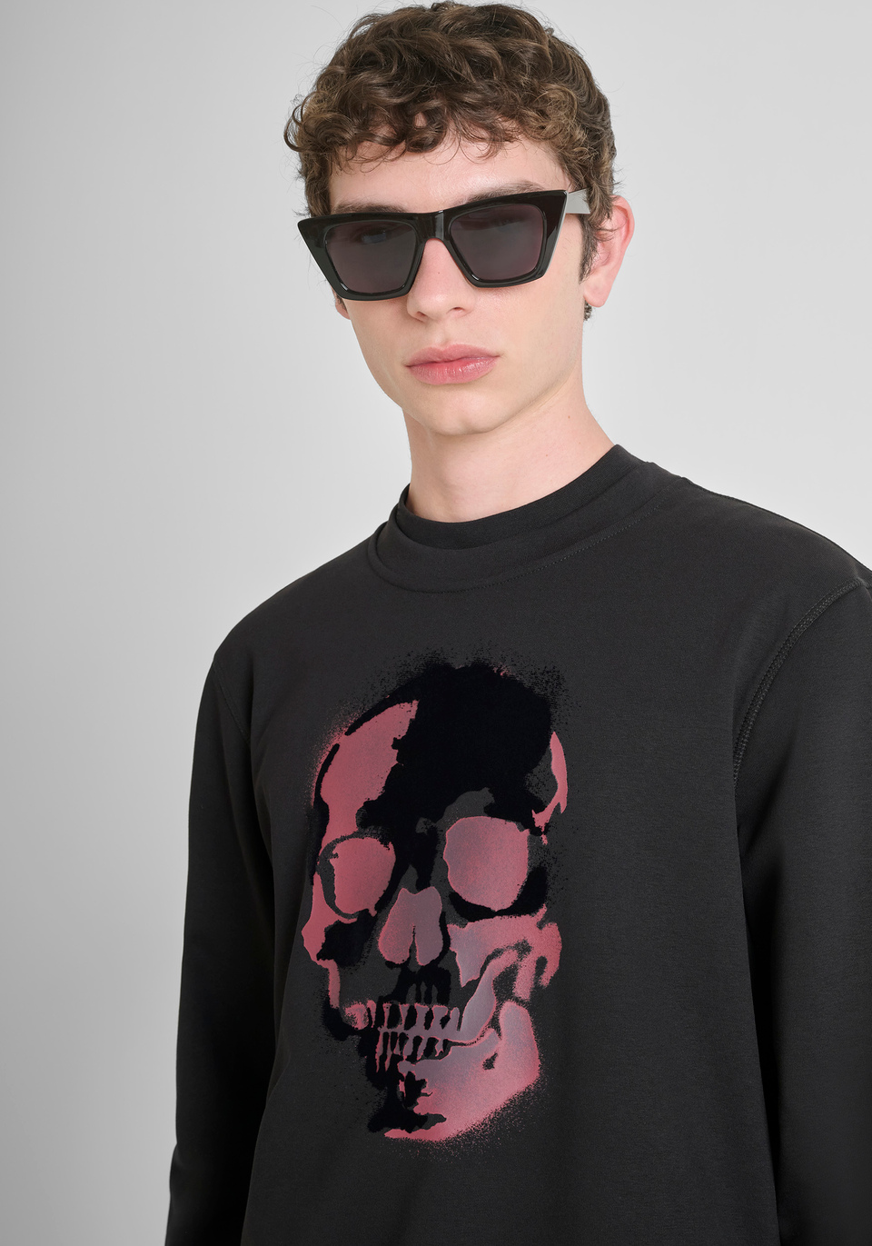 SUDADERA CUELLO REDONDO REGULAR FIT EN MEZCLA ALGODÓN SOSTENIBLE CON ESTAMPADO CALAVERA - Antony Morato Online Shop
