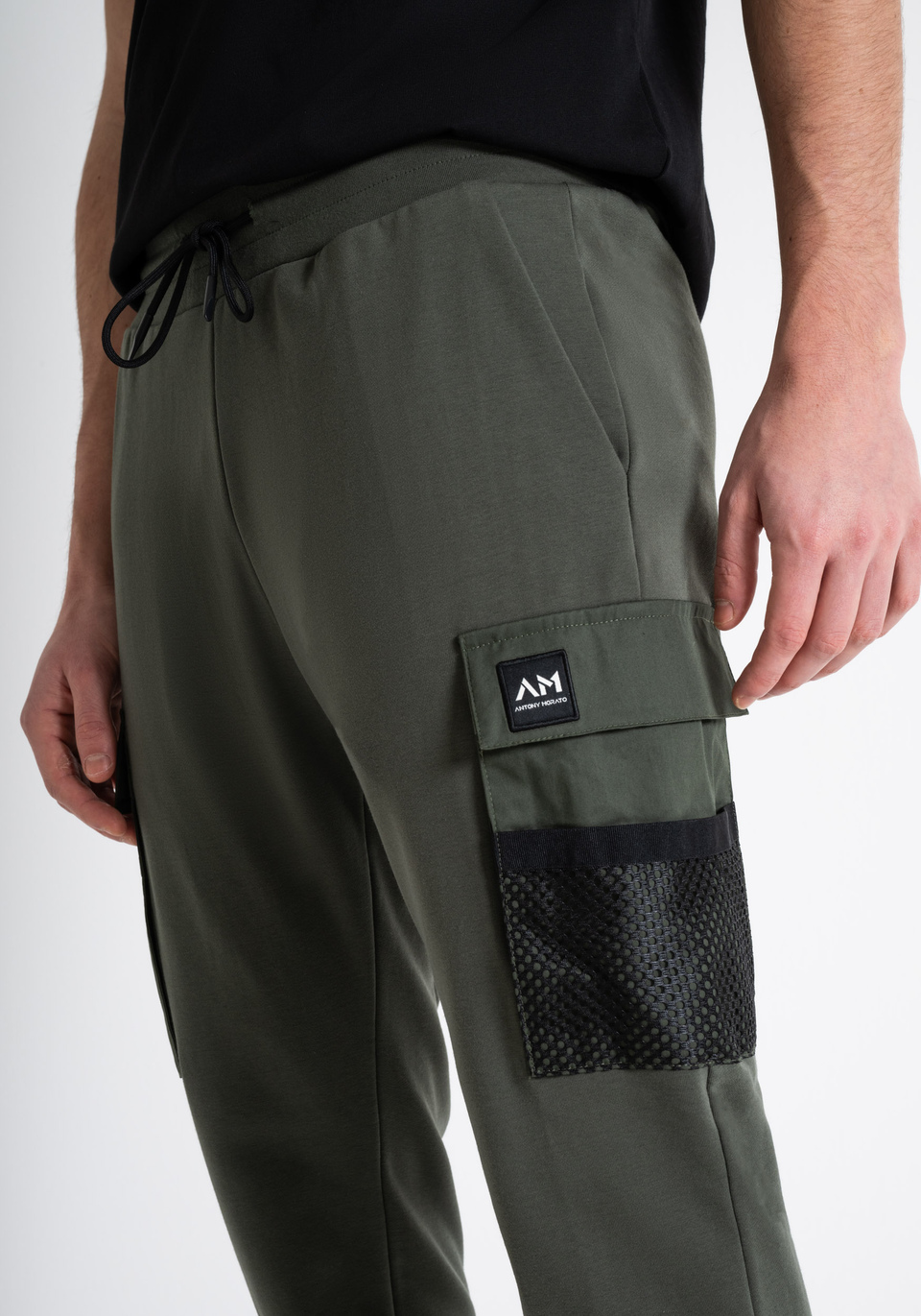 REGULAR FIT CARGO TROUSERS IN COTTON AND SUSTAINABLE POLYESTER - Antony Morato Online Shop