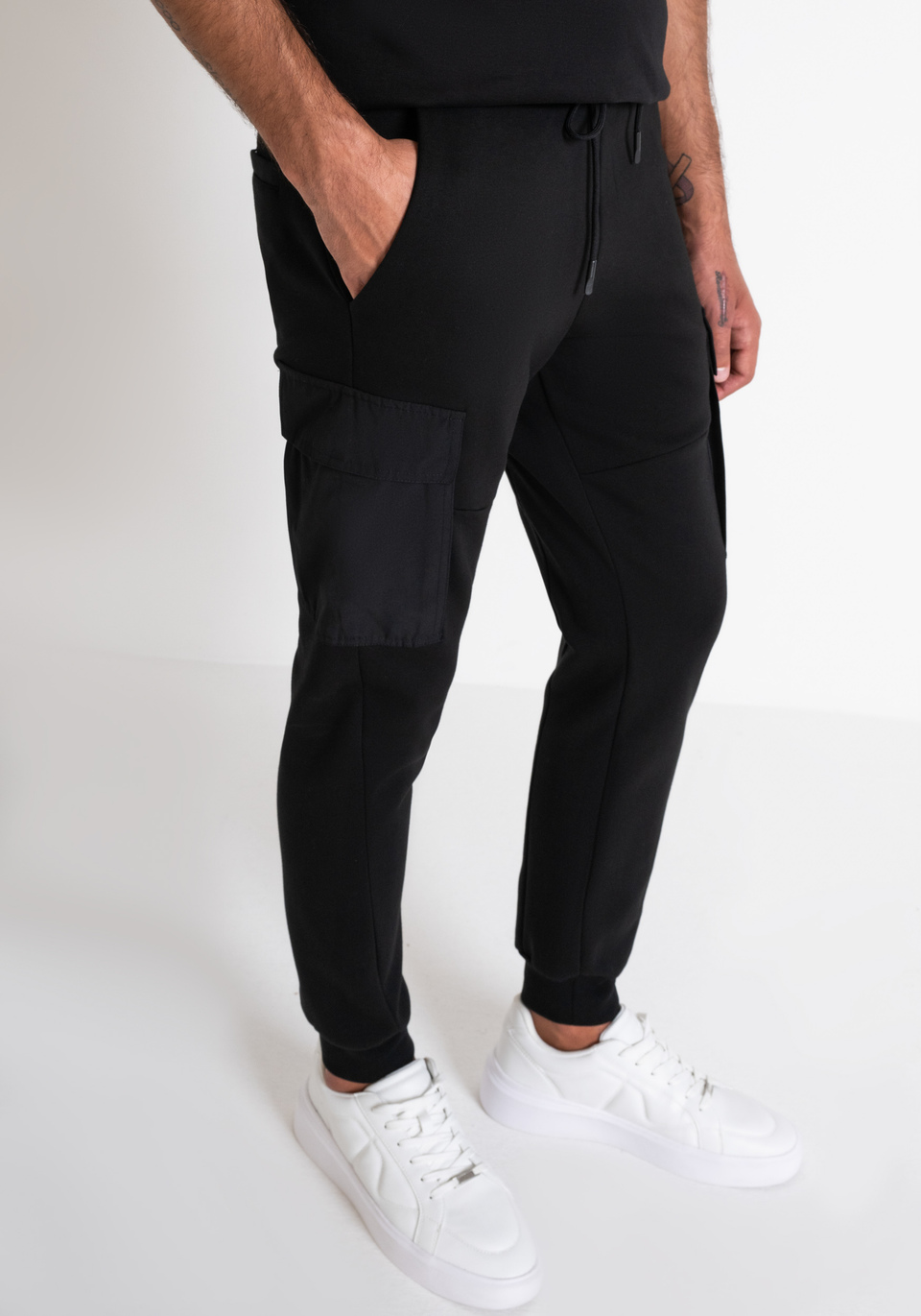 REGULAR FIT SWEATPANTS WITH SIDE POCKETS IN BLACK COTTON BLEND - Antony Morato Online Shop