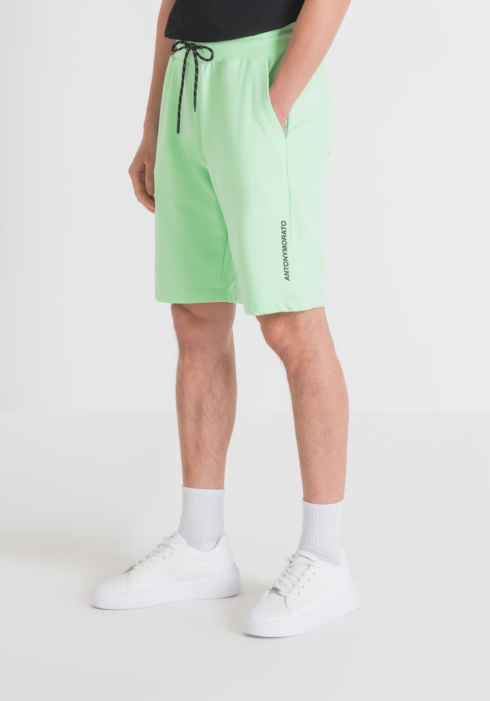 REGULAR FIT SHORTS IN COTTON BLEND AND SUSTAINABLE POLYESTER - Antony Morato Online Shop
