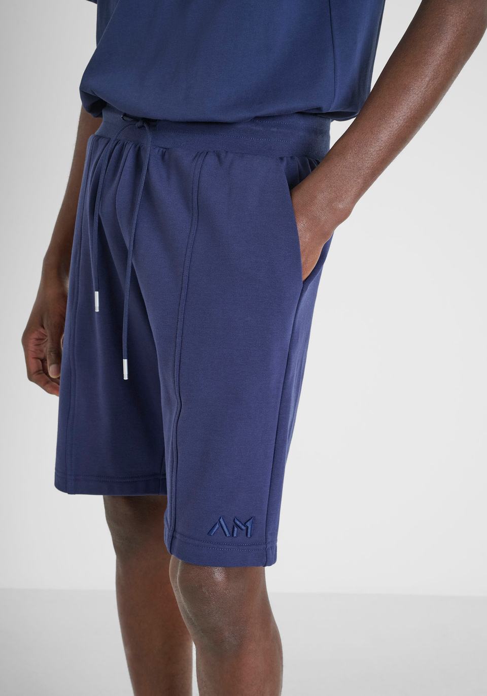 SHORTS IN FELPA REGULAR FIT IN MISTO COTONE CON LOGO RICAMATO - Antony Morato Online Shop SHORTS IN FELPA REGULAR FIT IN MISTO COTONE CON LOGO RICAMATO - Antony Morato Online Shop