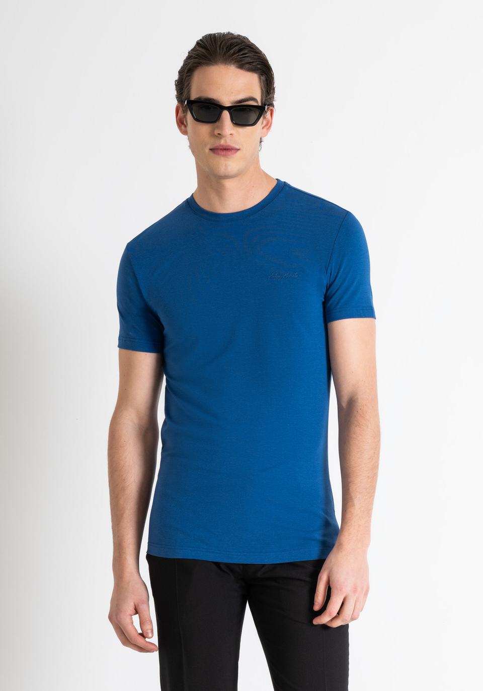 SUPER SLIM FIT T-SHIRT IN STRETCH COTTON MODAL FABRIC WITH RUBBER INJECTED LOGO PRINT - Antony Morato Online Shop