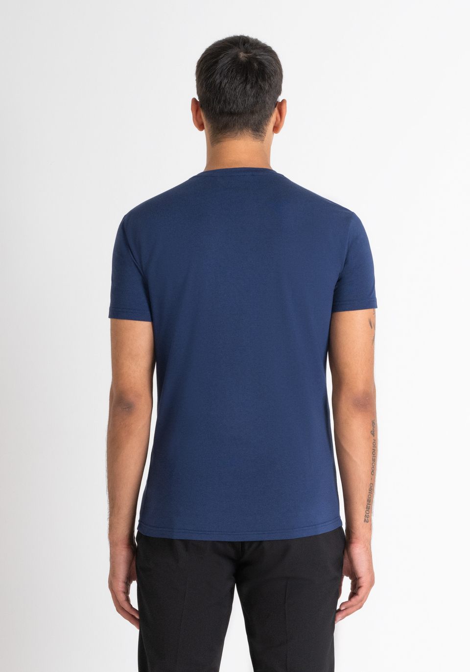 Cotton t shirt online shopping outlet