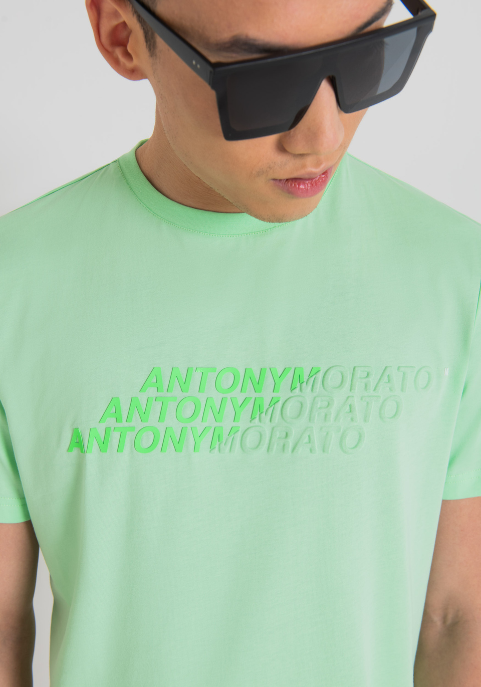 T-SHIRT REGULAR FIT AUS REINER BAUMWOLLE MIT LOGO-PRINT - Antony Morato Online Shop