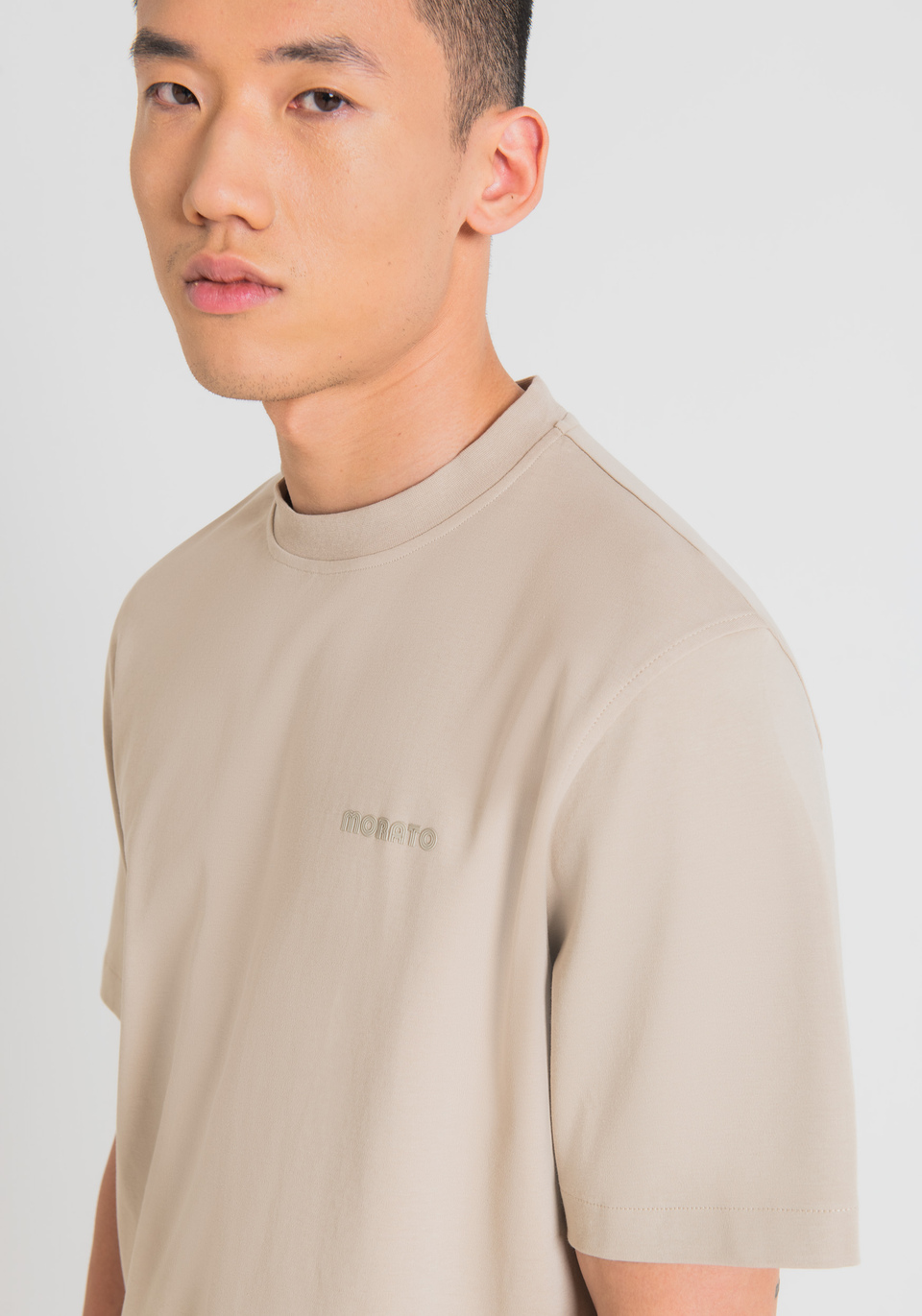 RELAXED FIT T-SHIRT IN COTTON JERSEY WITH EMBOSSED LOGO PRINT - Antony Morato Online Shop