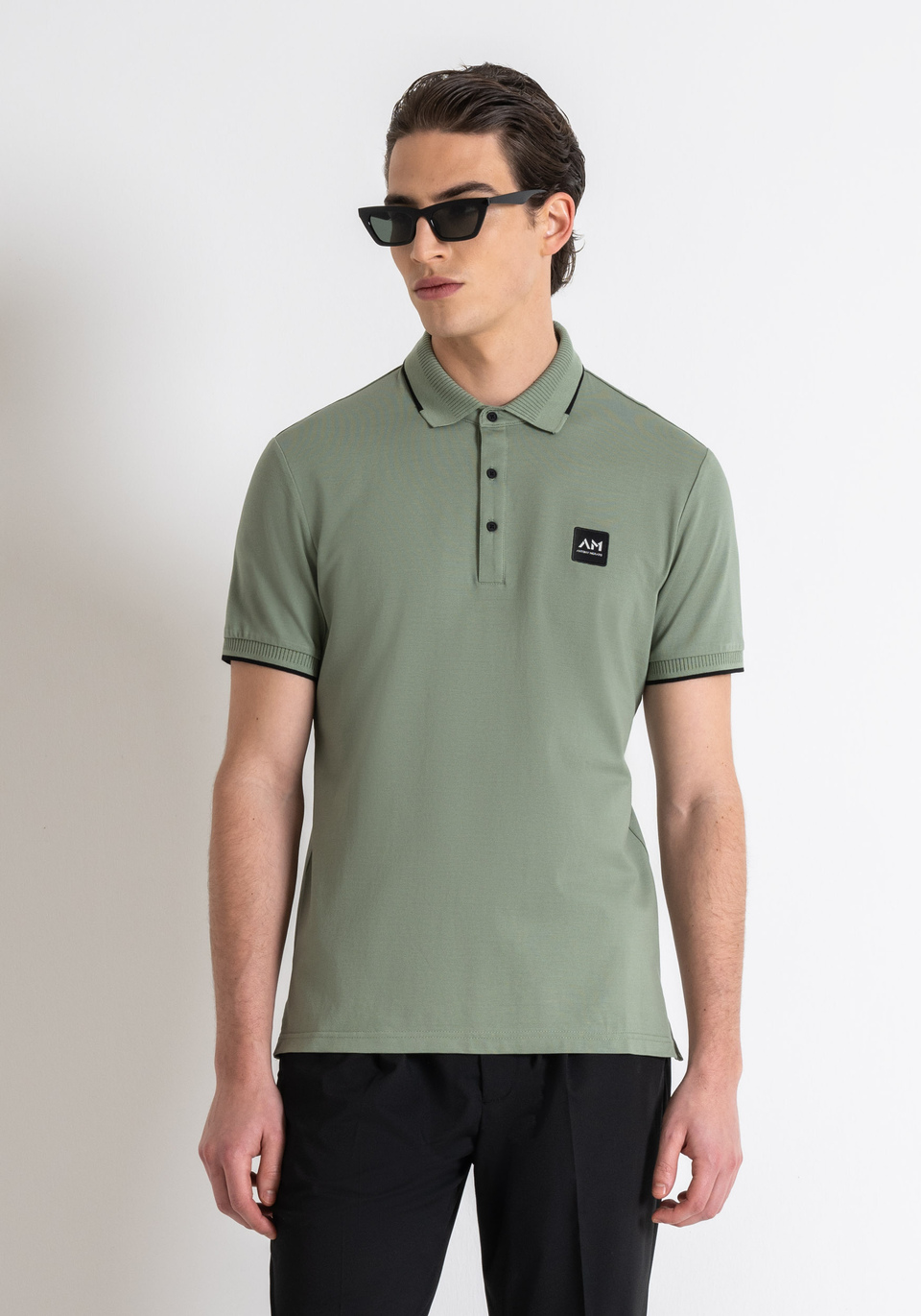 REGULAR FIT POLO SHIRT IN MERCERISED COTTON PIQUE WITH LOGO PATCH - Antony Morato Online Shop