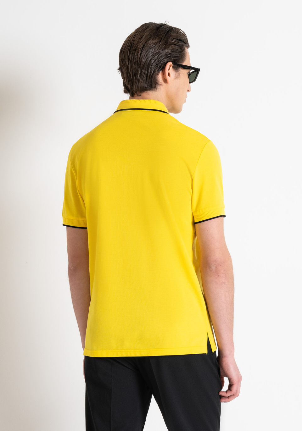 REGULAR FIT POLO IN MERCERIZED COTTON PIQUÉ WITH LOGO PATCH - Antony Morato Online Shop