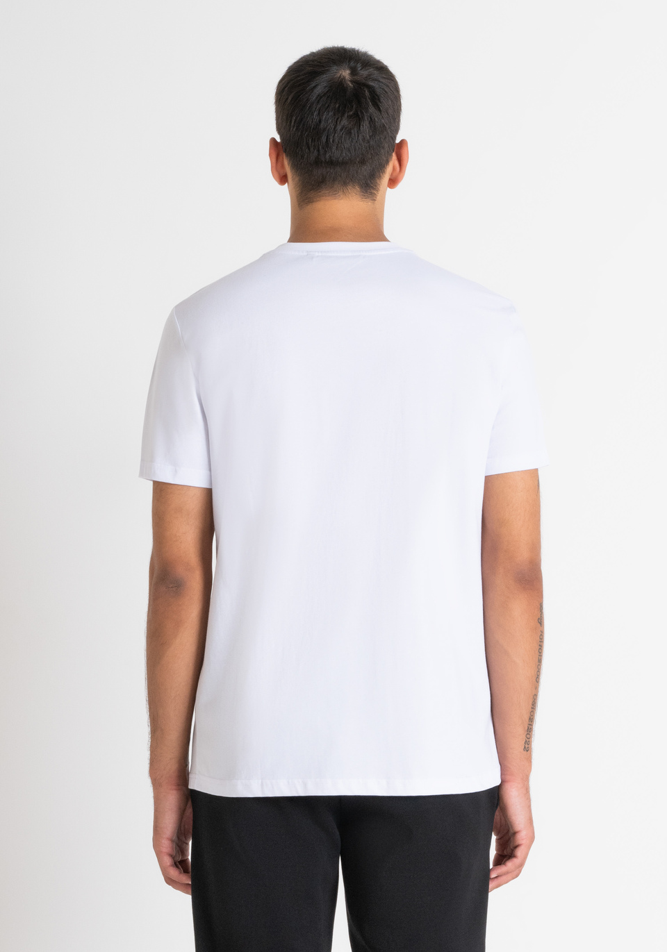 SLIM FIT T SHIRT IN WHITE COTTON JERSEY WITH STREET LOGO Antony Morato
