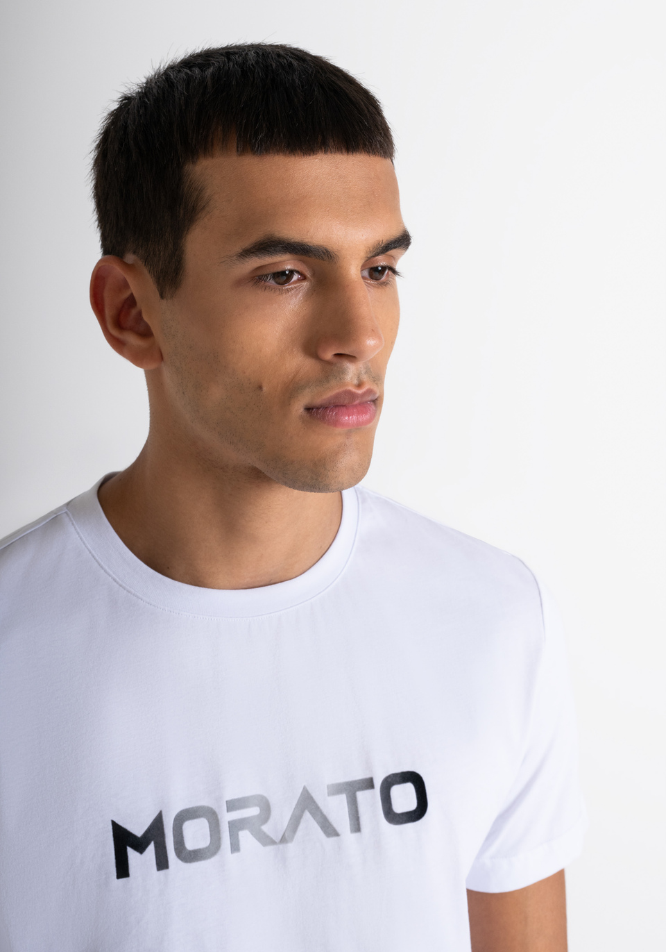 T-SHIRT REGULAR FIT AUS WEISSEM BAUMWOLLJERSEY MIT NUANCIERTEM PRINT - Antony Morato Online Shop
