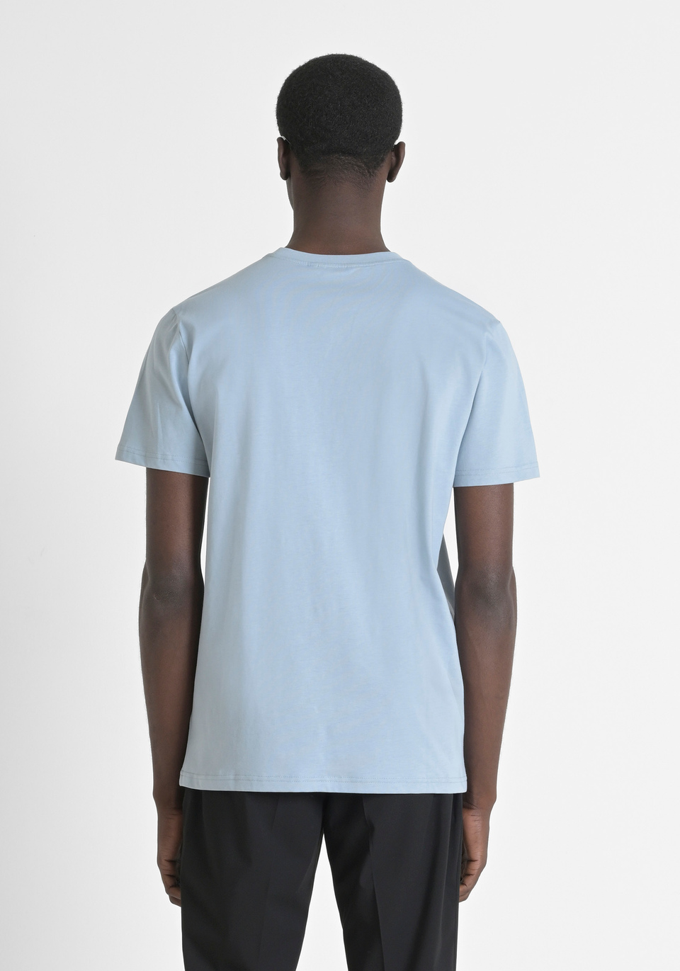 REGULAR FIT 100% COTTON JERSEY T-SHIRT WITH TONE-ON-TONE EMBOSSED LOGO - Antony Morato Online Shop